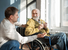 Trasporto anziani per visite e terapie